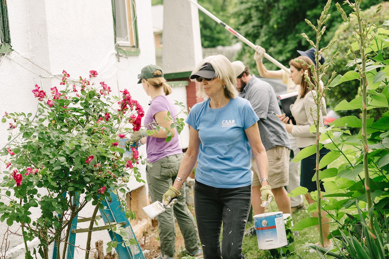 10k winner rehabs homes, rebuilds lives